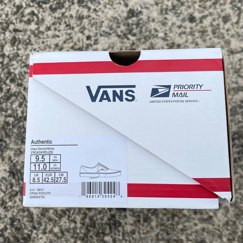 Priority Mail Vans - Picture 8 of 8